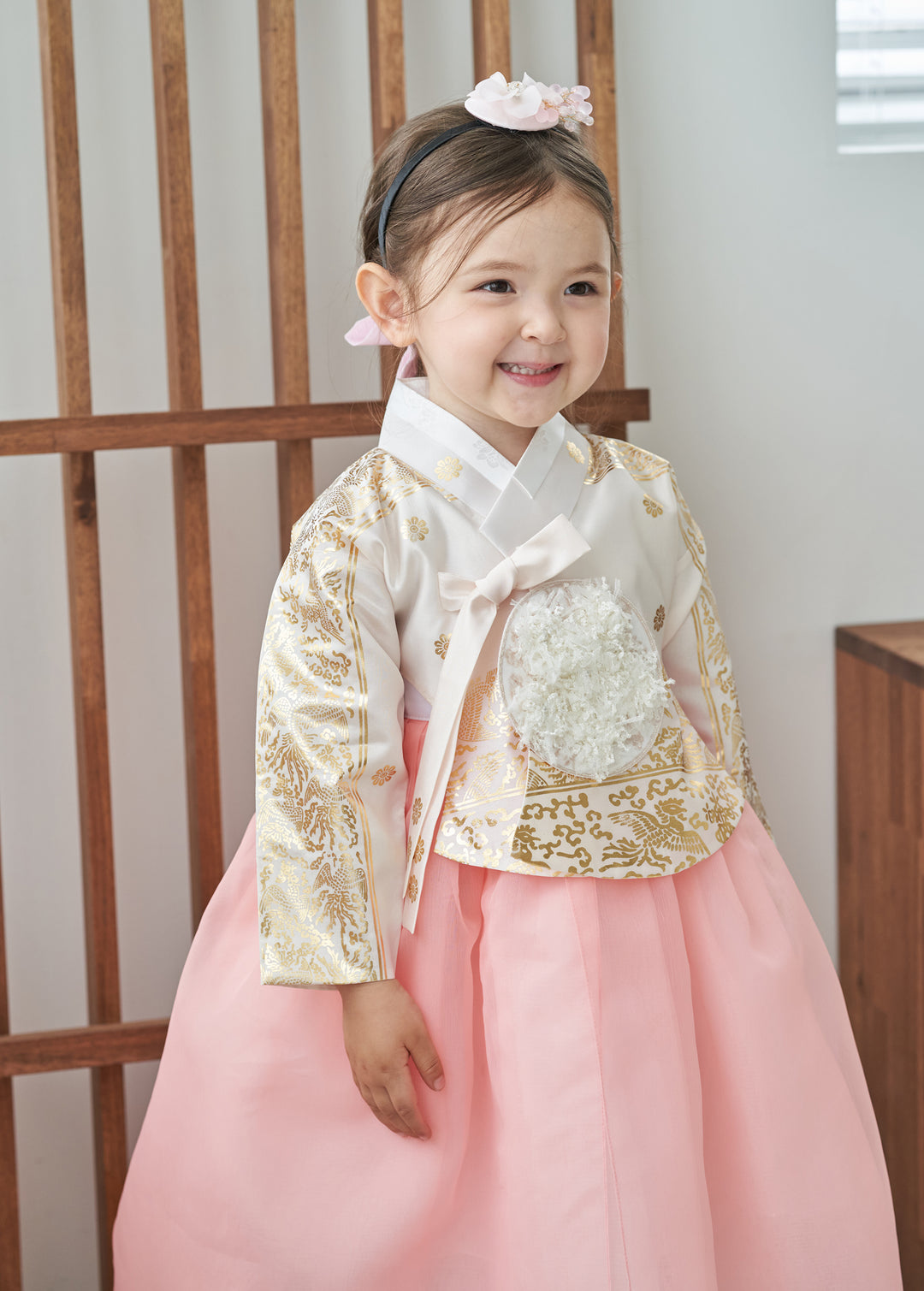 Hanbok Dress Girl Baby Korea Traditional Clothing Set First Birthday Celebration Party Celebration 1–8 Years Ivory Pink Fancy Gold Print OS106