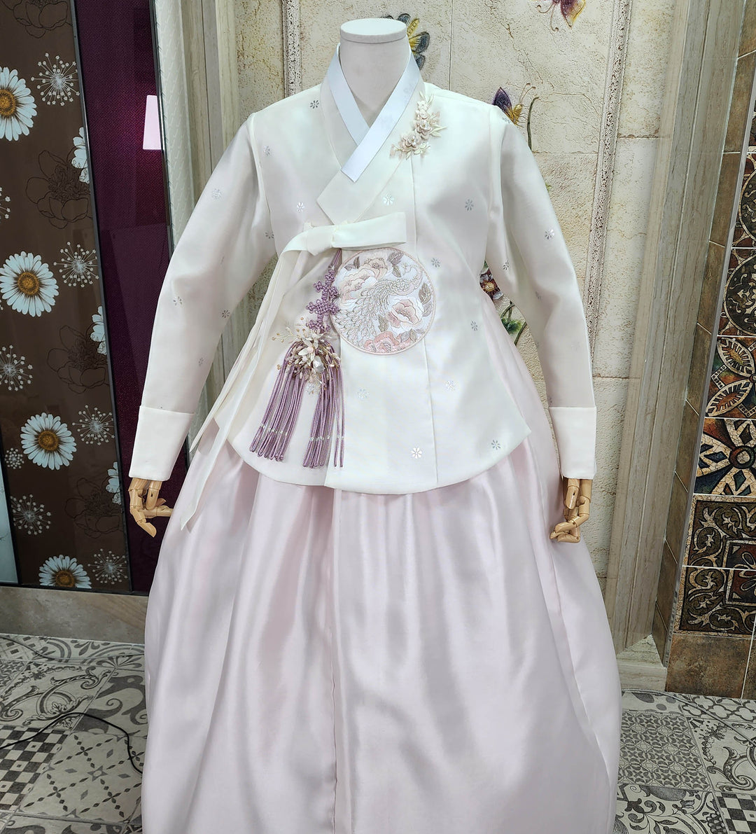 Korean Traditional Woman Personal Custom Hanbok Wedding Party Ceremony Ivory Embroidery Light Pink Skirt Mom Grandmom Hanbok 149