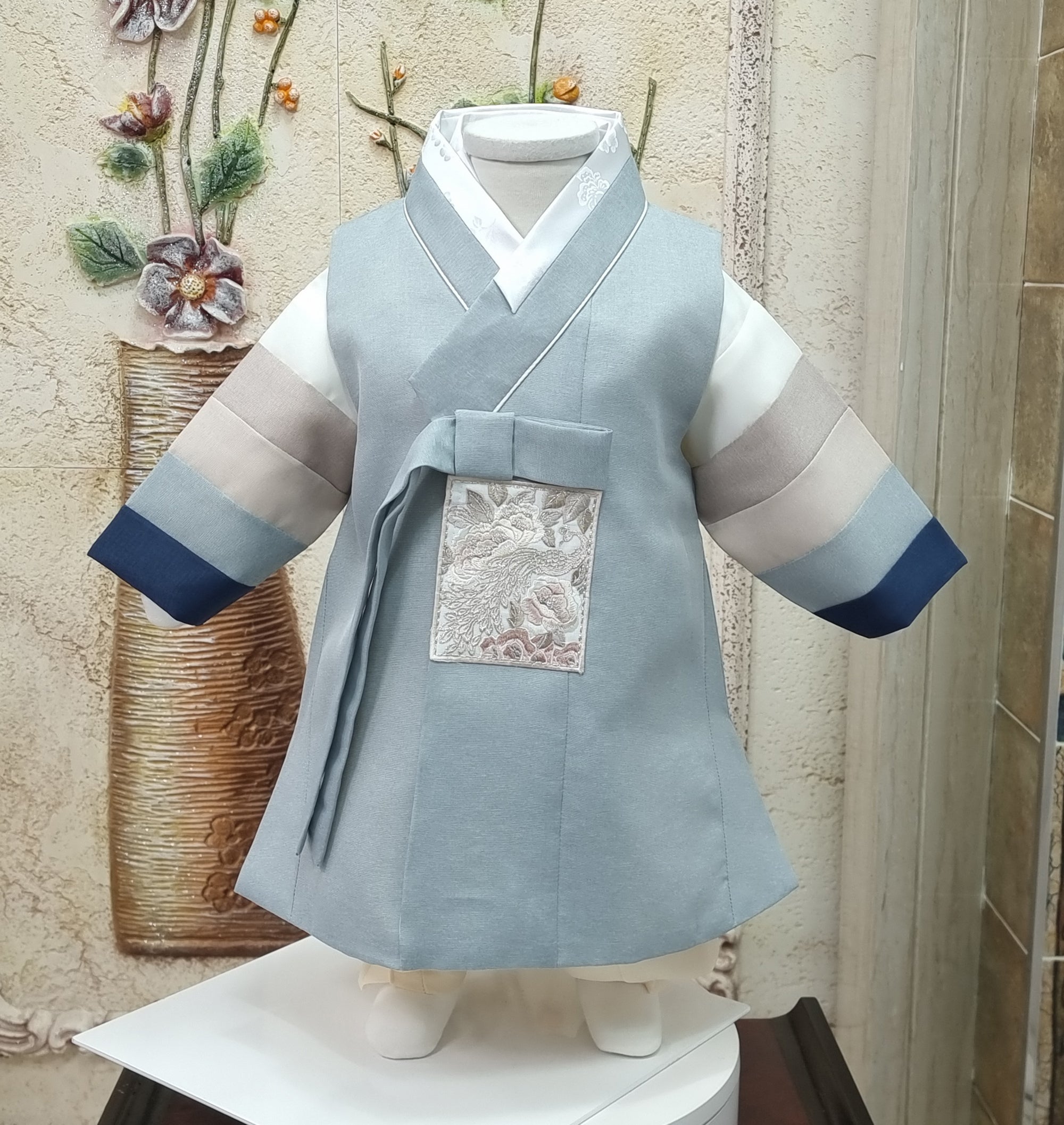 Boy's Hanbok for sold First Birthday Dohl Celebration And Korean Traditional Holiday | For 0-11 Years Old (HRB0011)