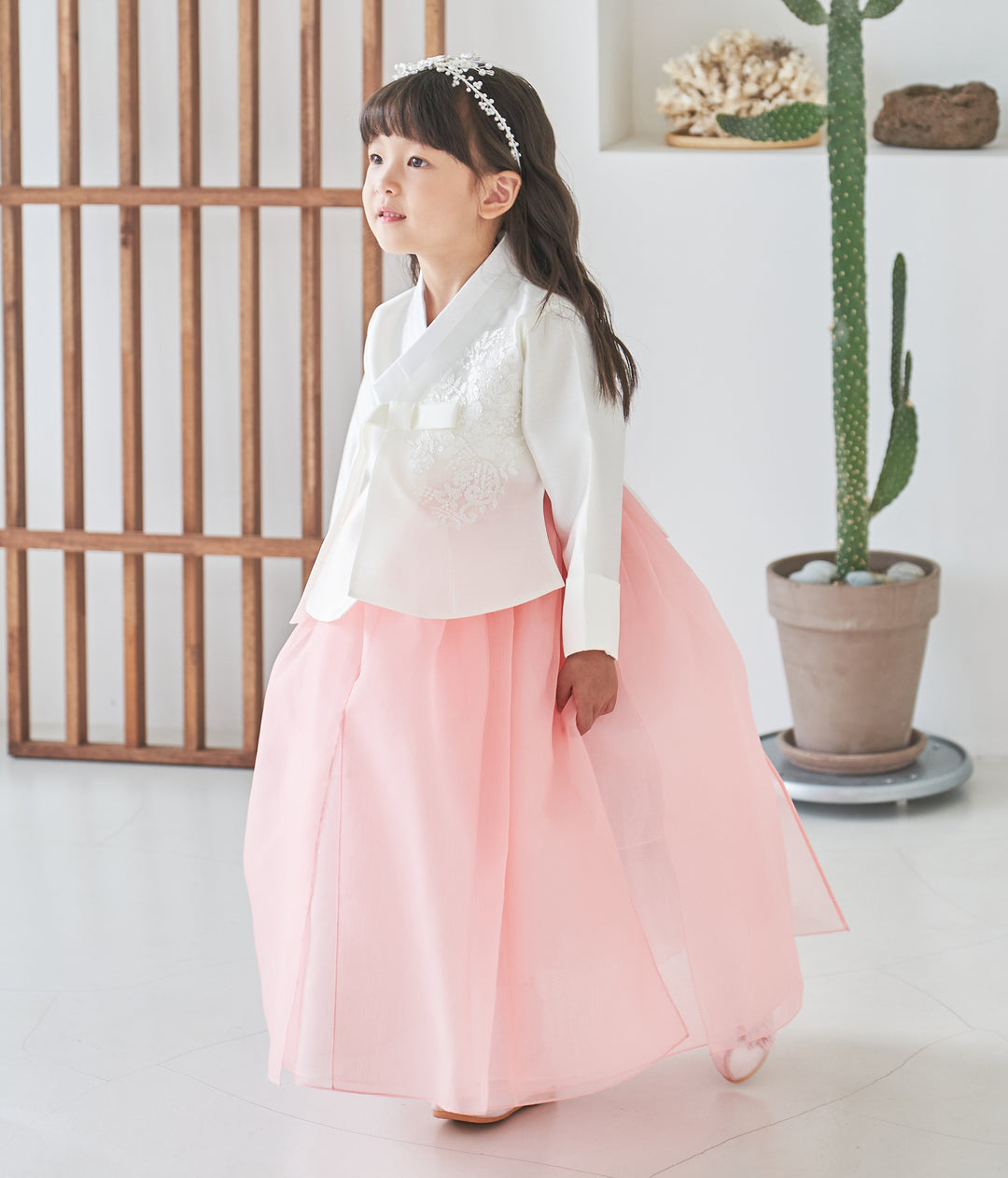 Hanbok Girl Baby Korea Traditional Clothing Set First Birthday Celebration Party Celebration 1 -8 years White Beads Embroidery Pink