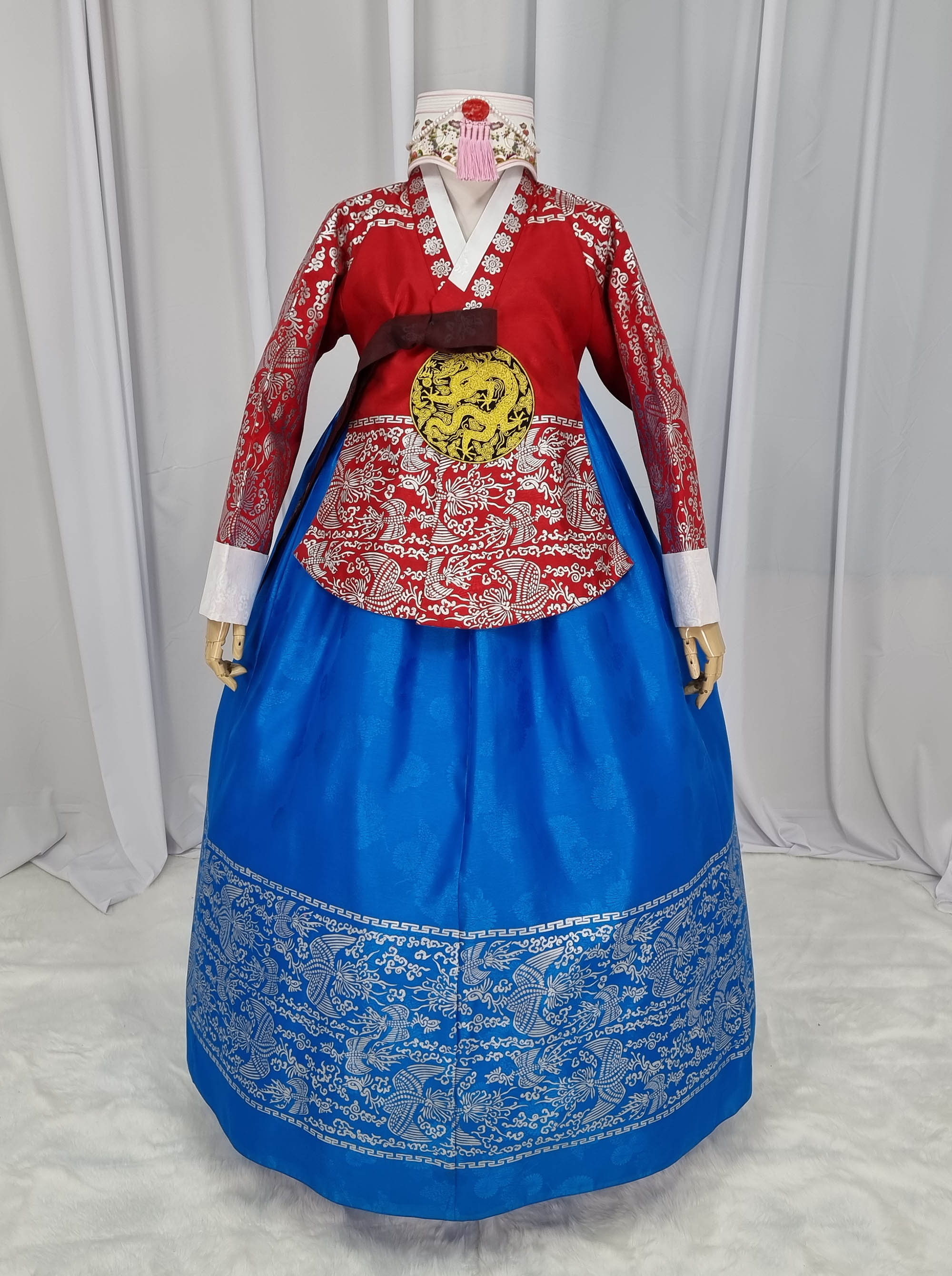 Hanbok queen best sale