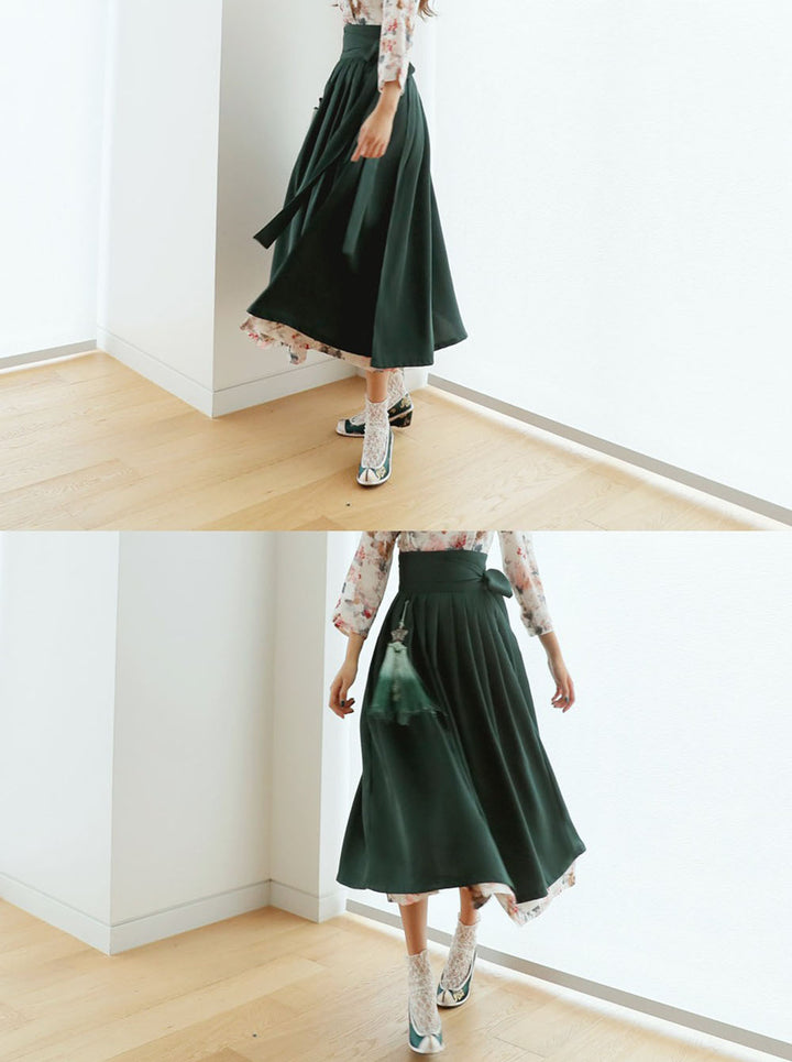 Korean Modern Hanbok Ivory Dress Green Skirt Fancy Casual Daily Clothing Wrapped Design Fusion Hanbok CHD109