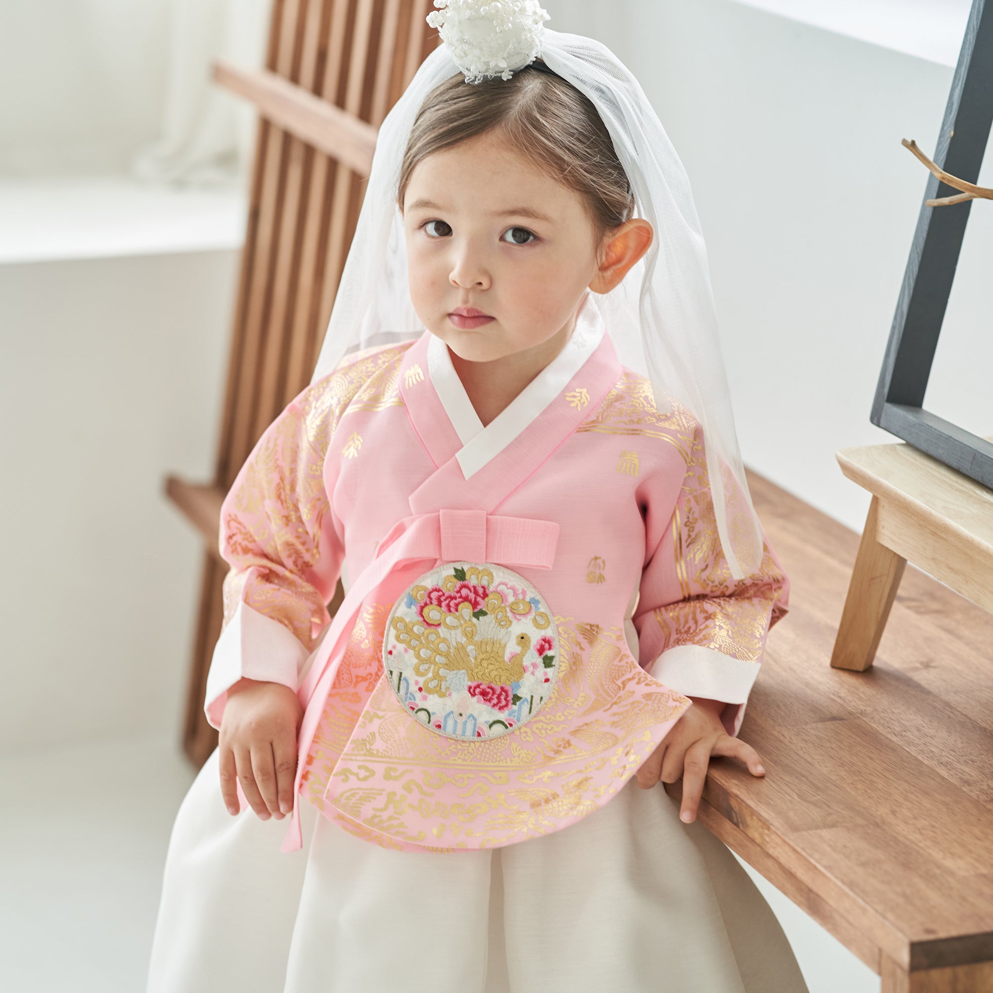 Baby Girl Hanbok Korea Traditional 1st Birthday Party Bead Hanbok Dress White Top Coral store Skirt 1-8 Ages 100th Days Baikil