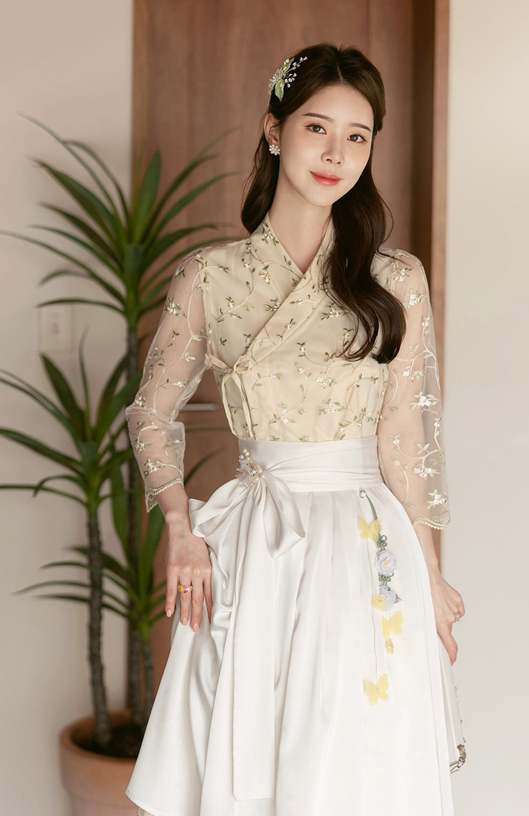 Korean Modern Hanbok Cream Lace Dress Wrapped Skirt Fancy Casual Daily Clothing Fusion Hanbok Party CHD317