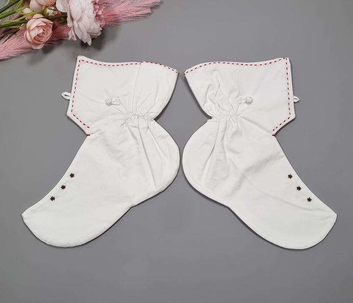 Korean Traditional Hanbok Socks Woman Female Ivory Stitches 02