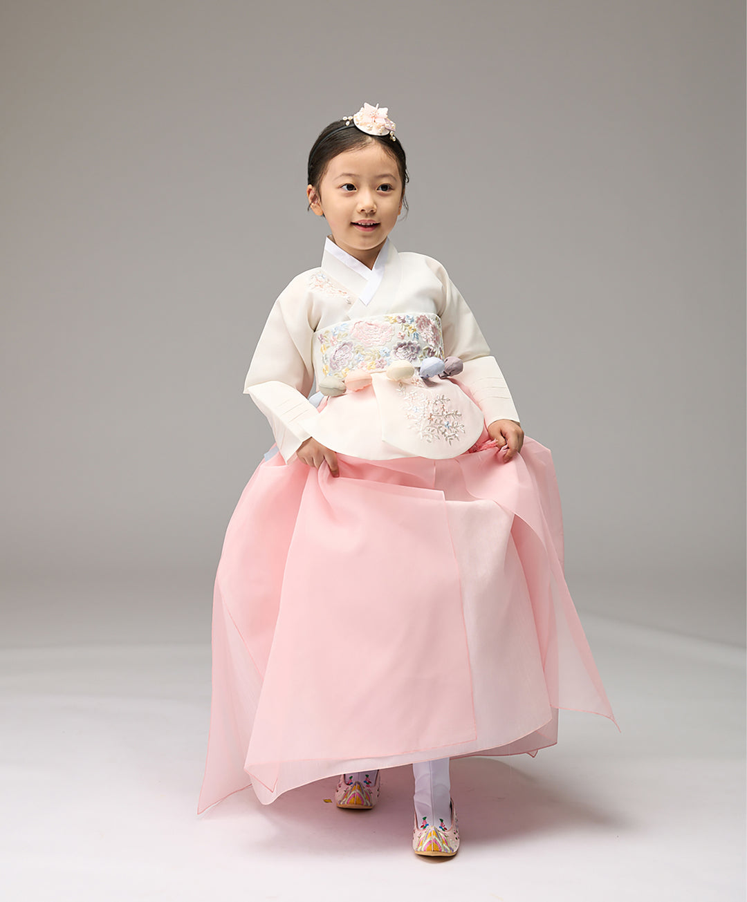 Hanbok Girl Baby Korea Traditional Clothing Set First Birthday Celebration Party Celebration 1–8 years Ivory Peach Embroidery DGH108