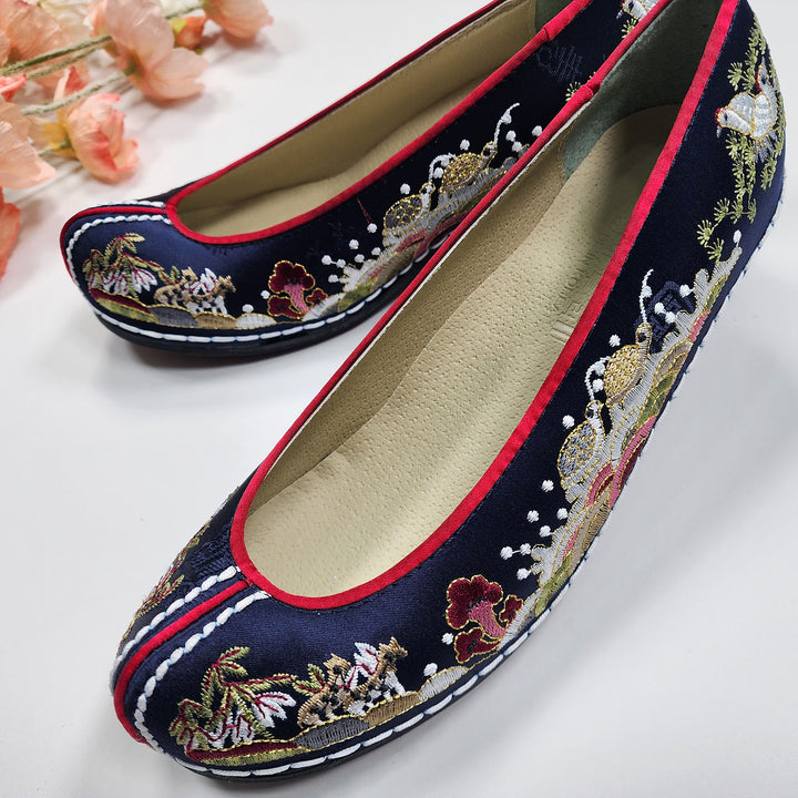 Korean Traditional Hanbok Shoes Socks for Woman Girl Dark Navy&nbsp;Embroidery Footwear Wedding Birthday JTWS102