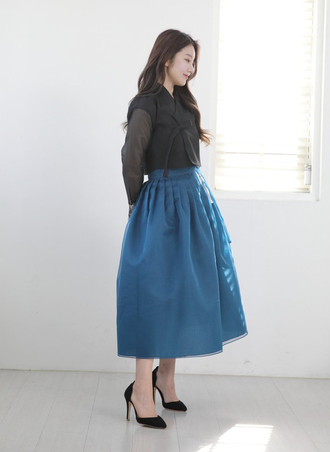 Korean Modern Daily Hanbok Casual Modernized Party Celebration Dress Top Jeogori Skirt Black Blue SSN016