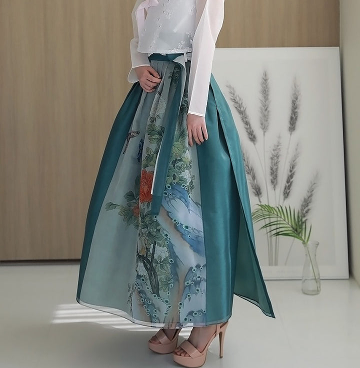 Korean Modern Daily Hanbok Casual Modernized Party Celebration Dress Top Jeogori Skirt Black Embroidery Traditional Painting SSN007