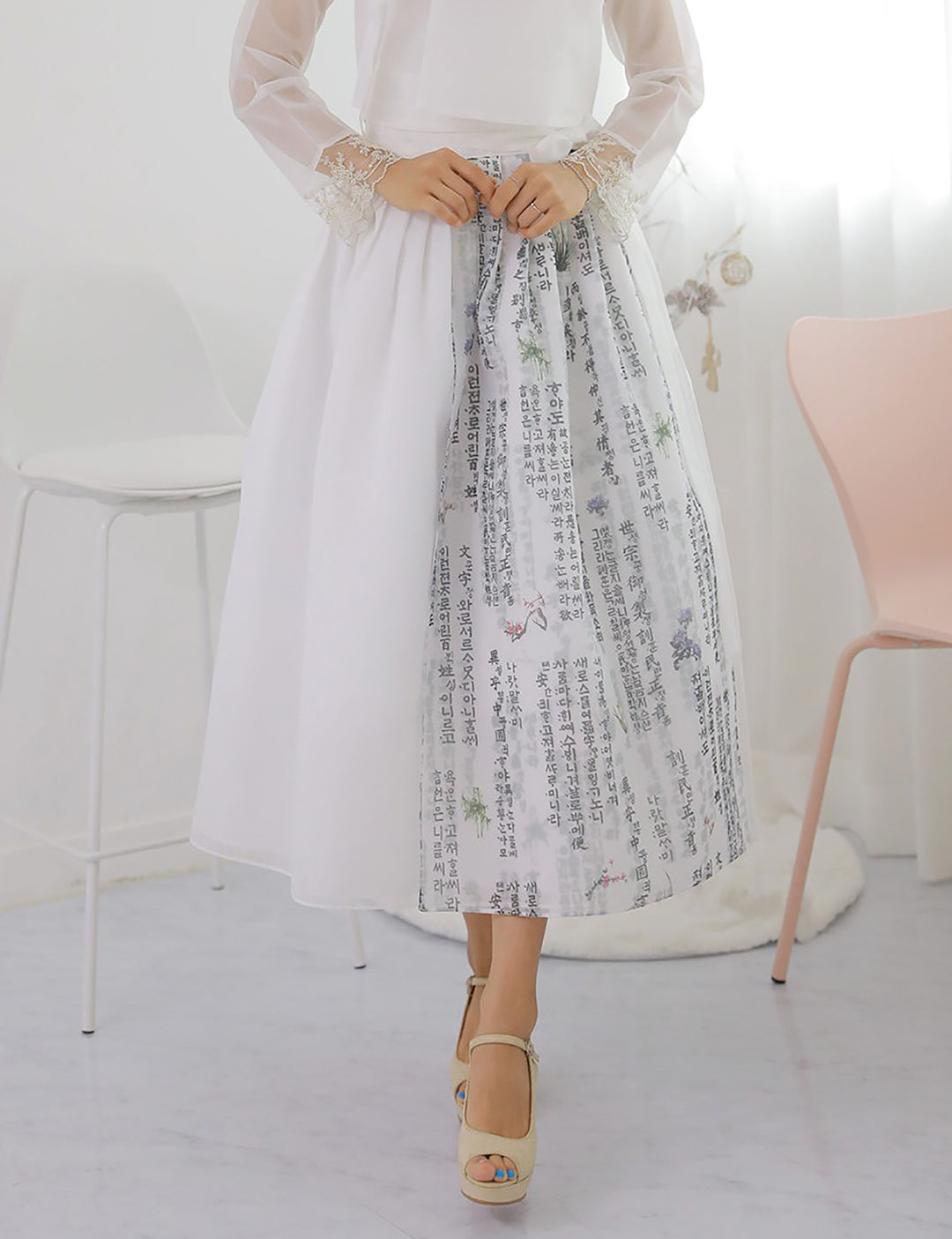 Korean Modern Daily Hanbok Casual Modernized Party Celebration Dress Top Jeogori Skirt White Korean Letter Design SSN001