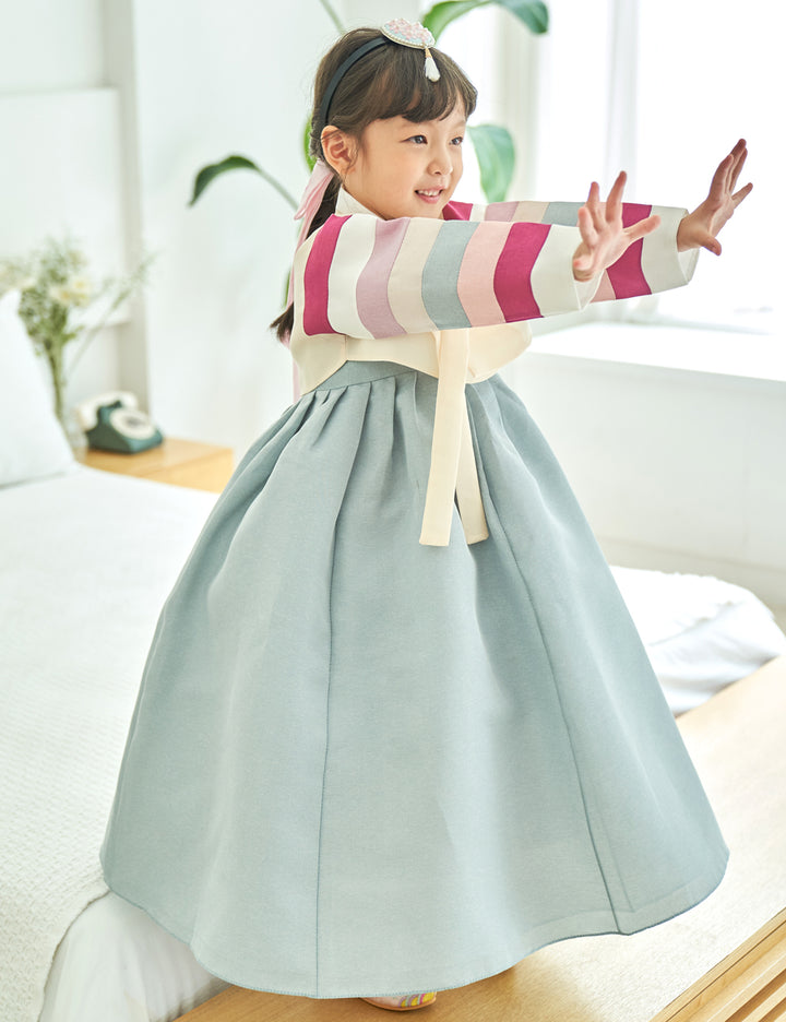 Hanbok Girl Baby Korea Traditional Clothing Set First Birthday Celebration Party 100th Birth Celebration 1–15 years Light Yellow Blue Skirt HG102